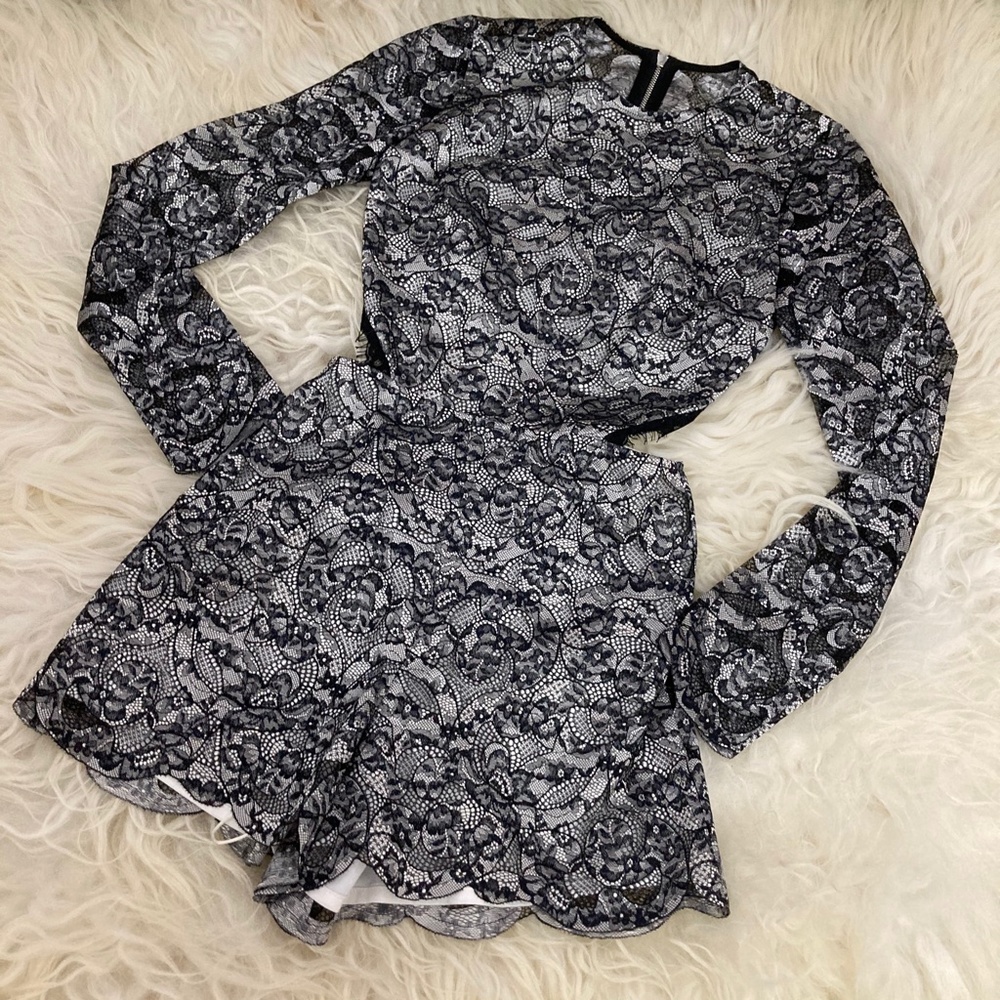 Alexis Deema Open Back Romper 1400 - Picture 4 of 16